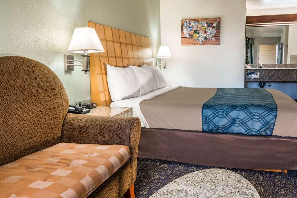 Econo Lodge Portland Airport Habitación foto