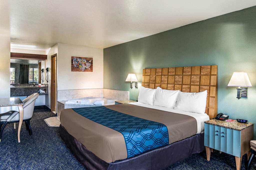 Econo Lodge Portland Airport Habitación foto