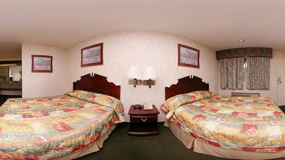 Econo Lodge Portland Airport Exterior foto